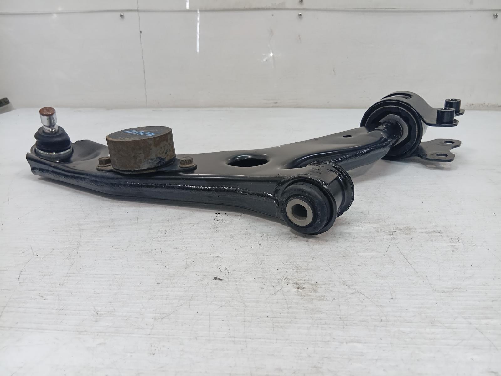 Right_Front_Lower_Control_Arm