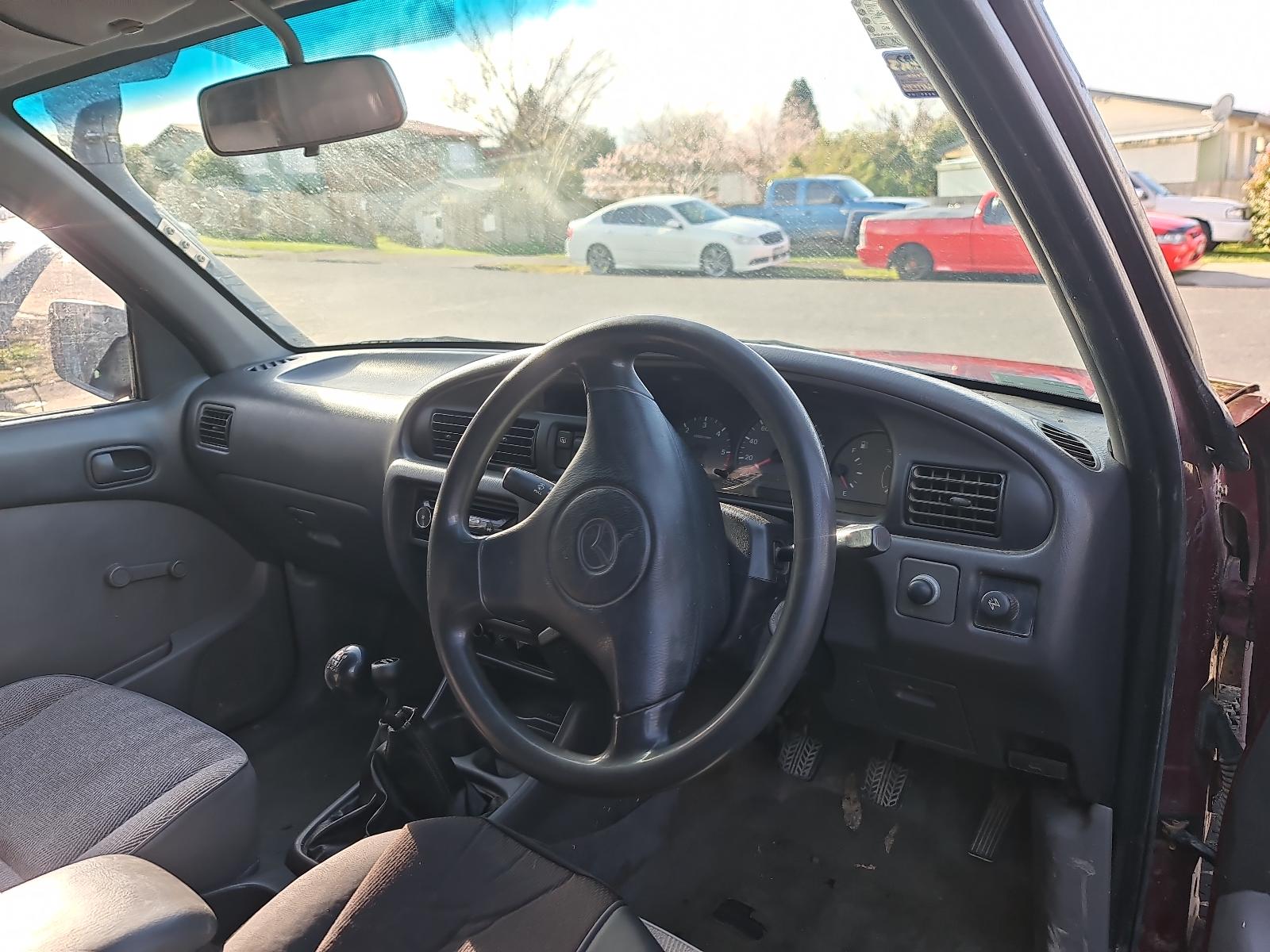 Mazda Bounty - UN 1999-2006