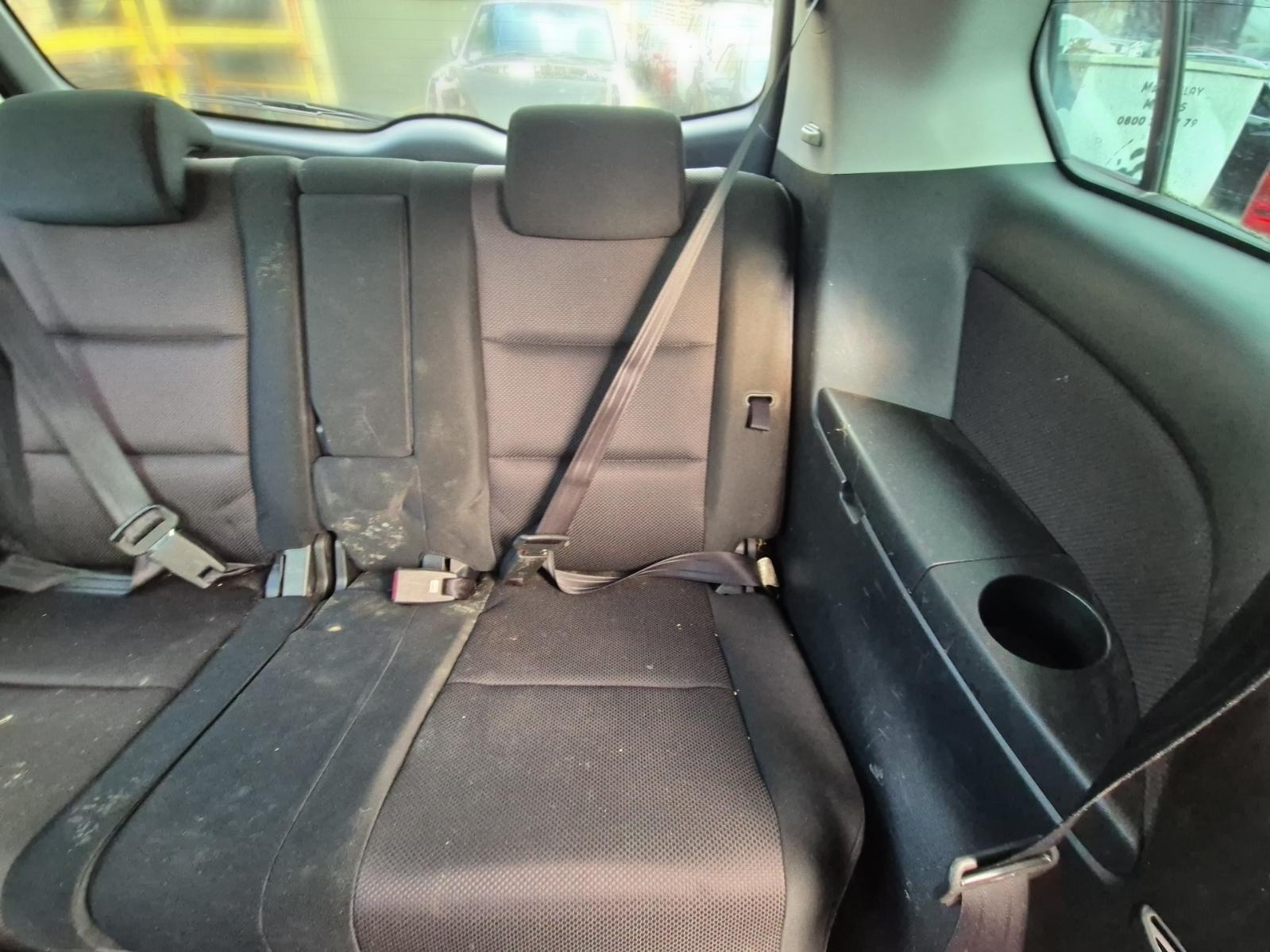Seat_Belt_Stalk