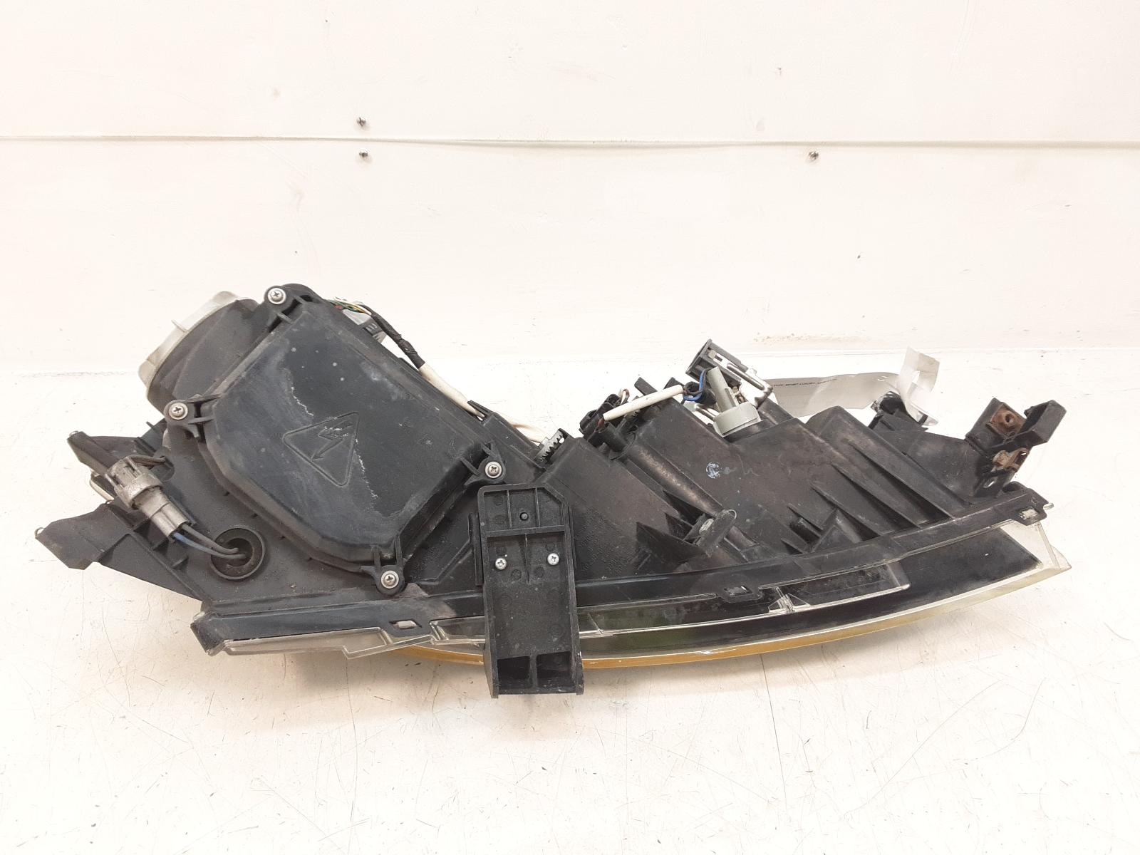 Left_Headlamp