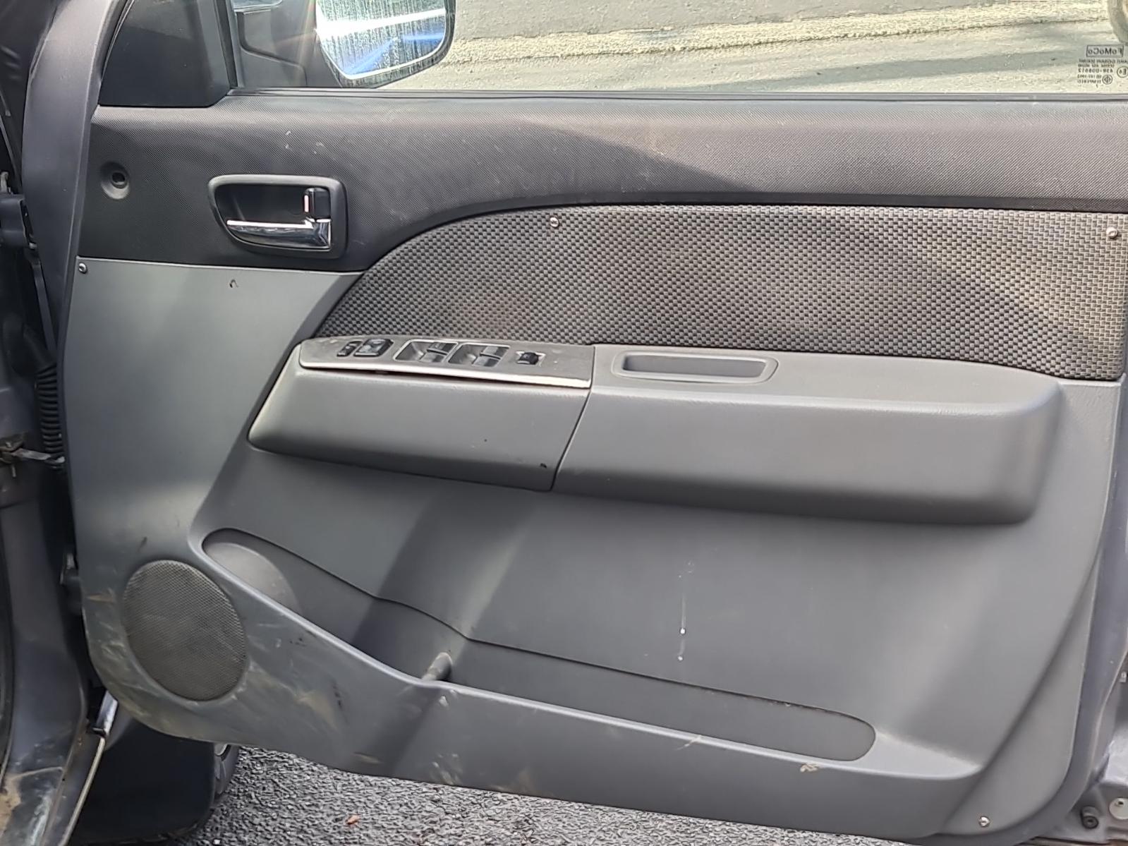 Mazda BT50 - UN 2006-2011