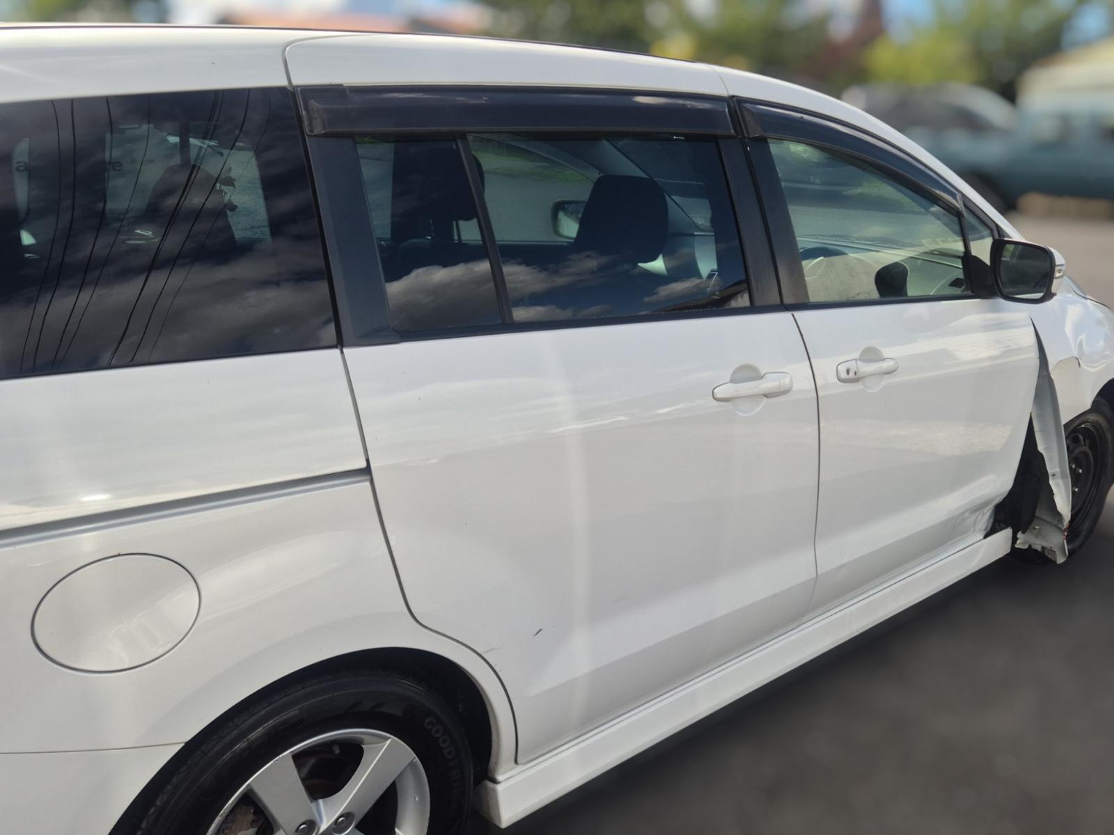 Mazda Premacy - CREW