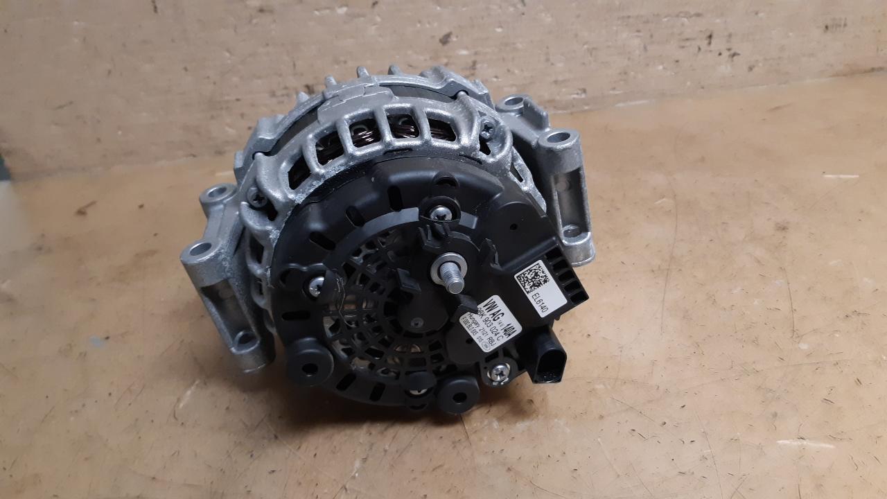 View Auto part Alternator Volkswagen Tiguan 2021