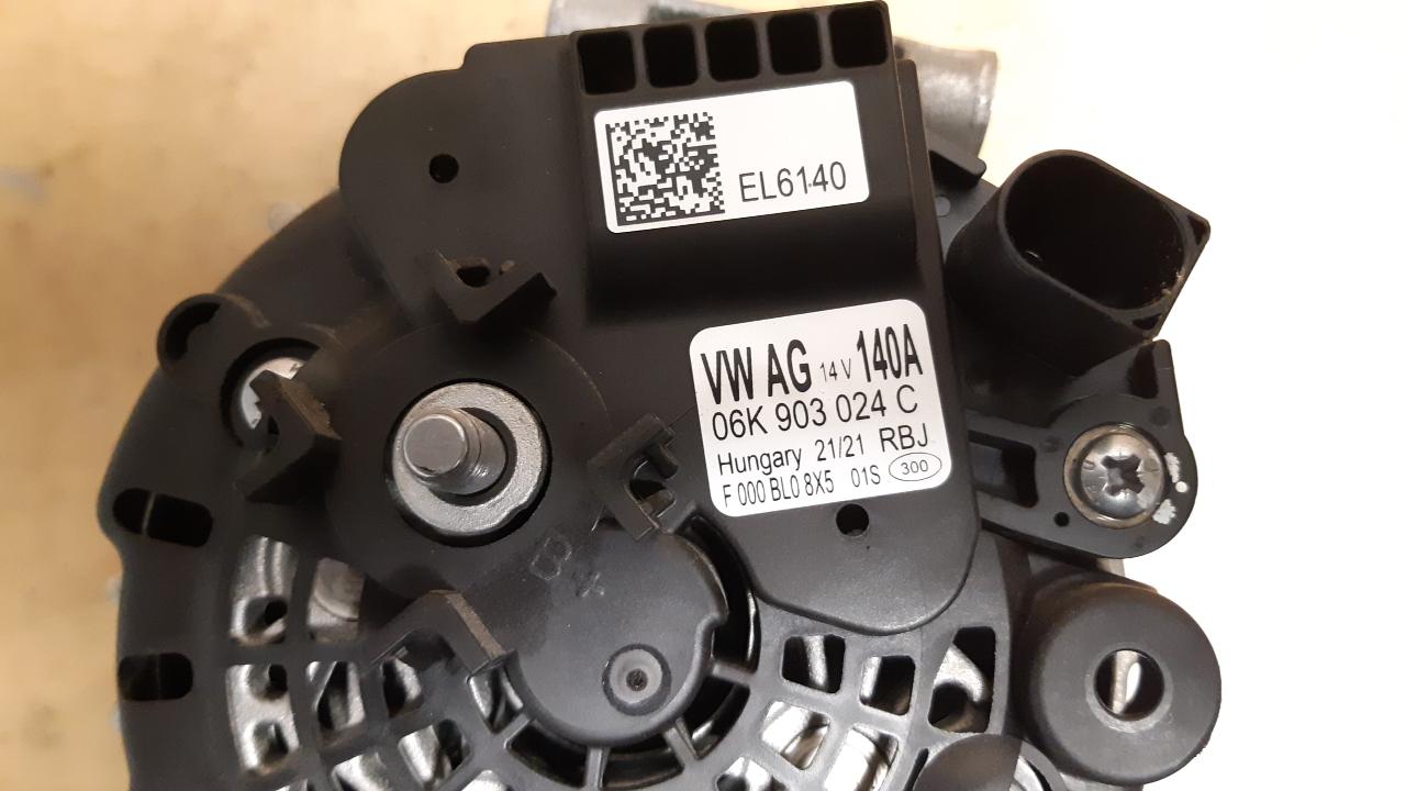 View Auto part Alternator Volkswagen Tiguan 2021