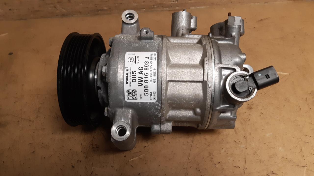 View Auto part A/C Compressor Volkswagen Tiguan 2021