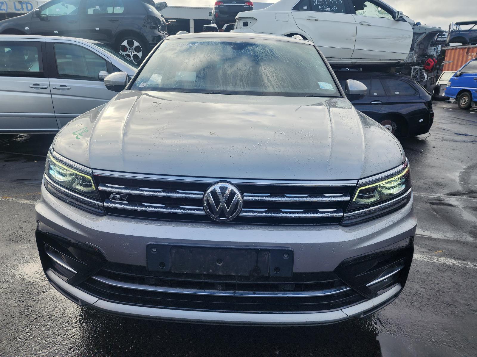 2018 Volkswagen Tiguan Radiator View Auto part Radiator Volkswagen Tiguan 2018