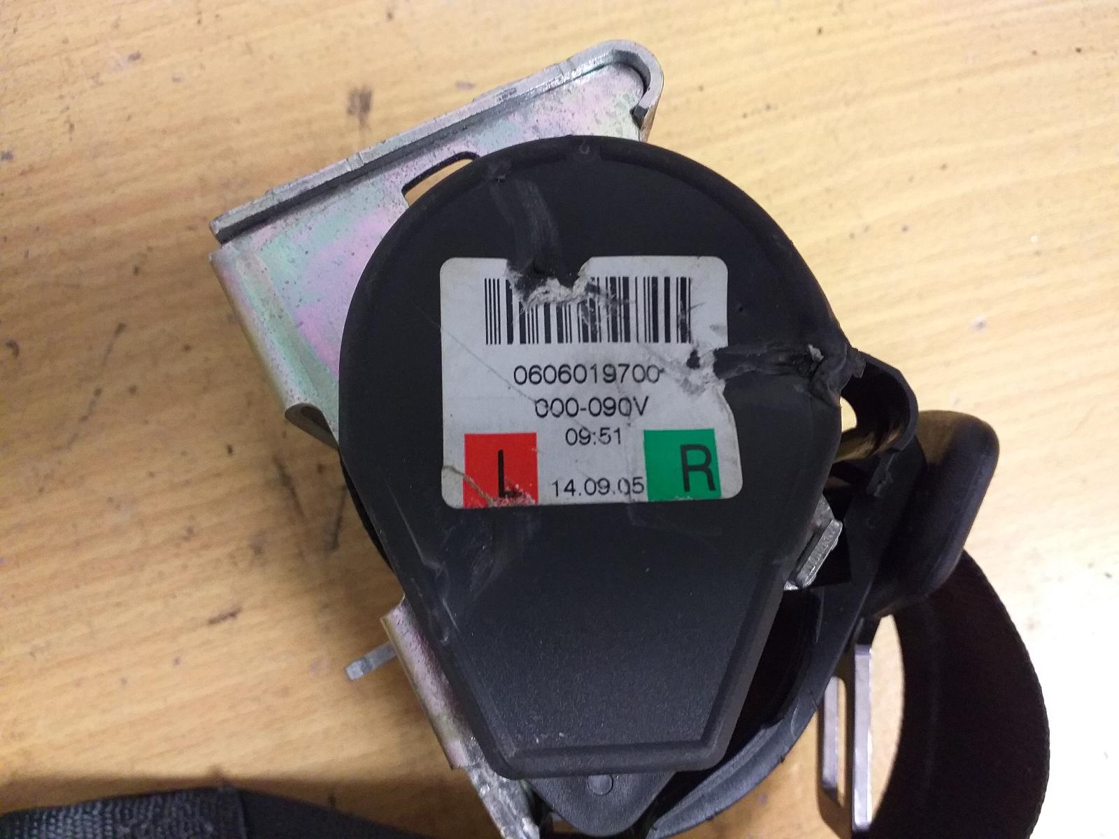 View Auto part Seatbelt/Stalk Bmw 3 Series 2007