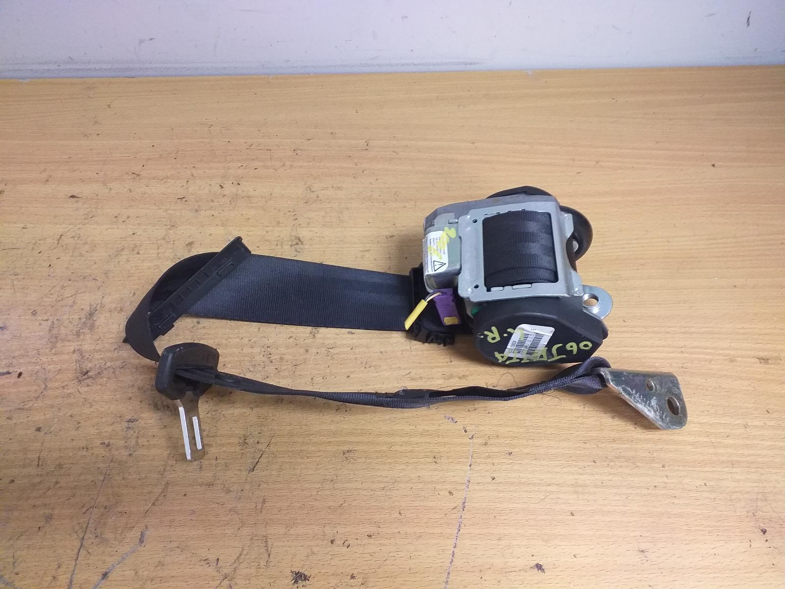 View Auto part Seatbelt/Stalk Volkswagen Jetta 2006