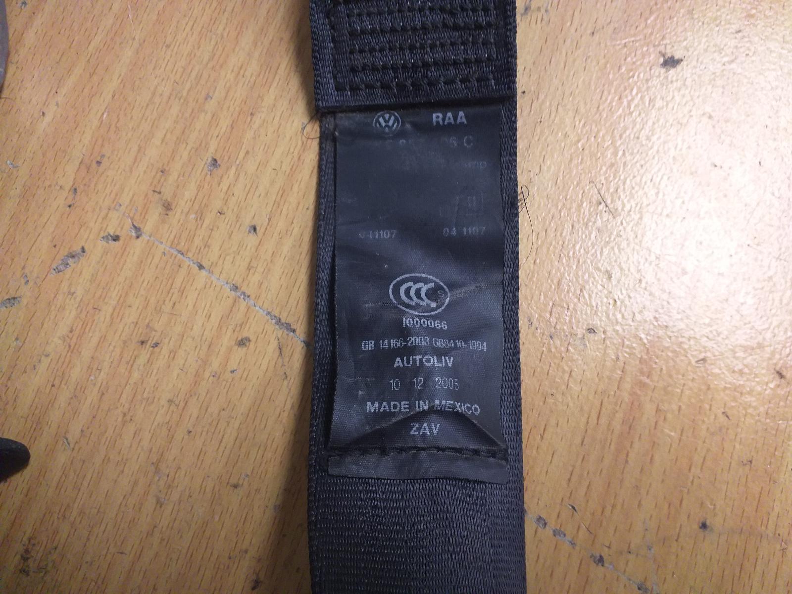 View Auto part Seatbelt/Stalk Volkswagen Jetta 2006