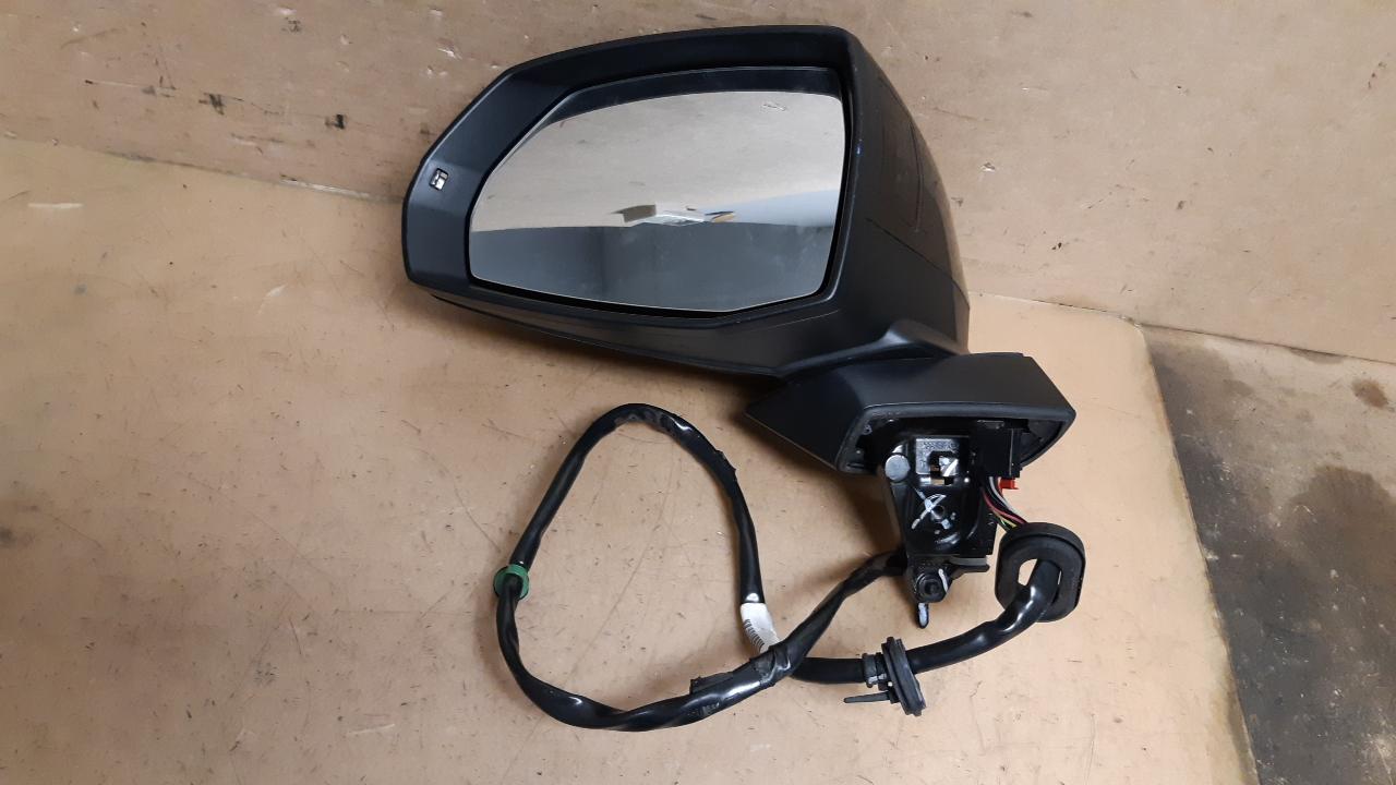 View Auto part Left Door Mirror Audi Q5 2018