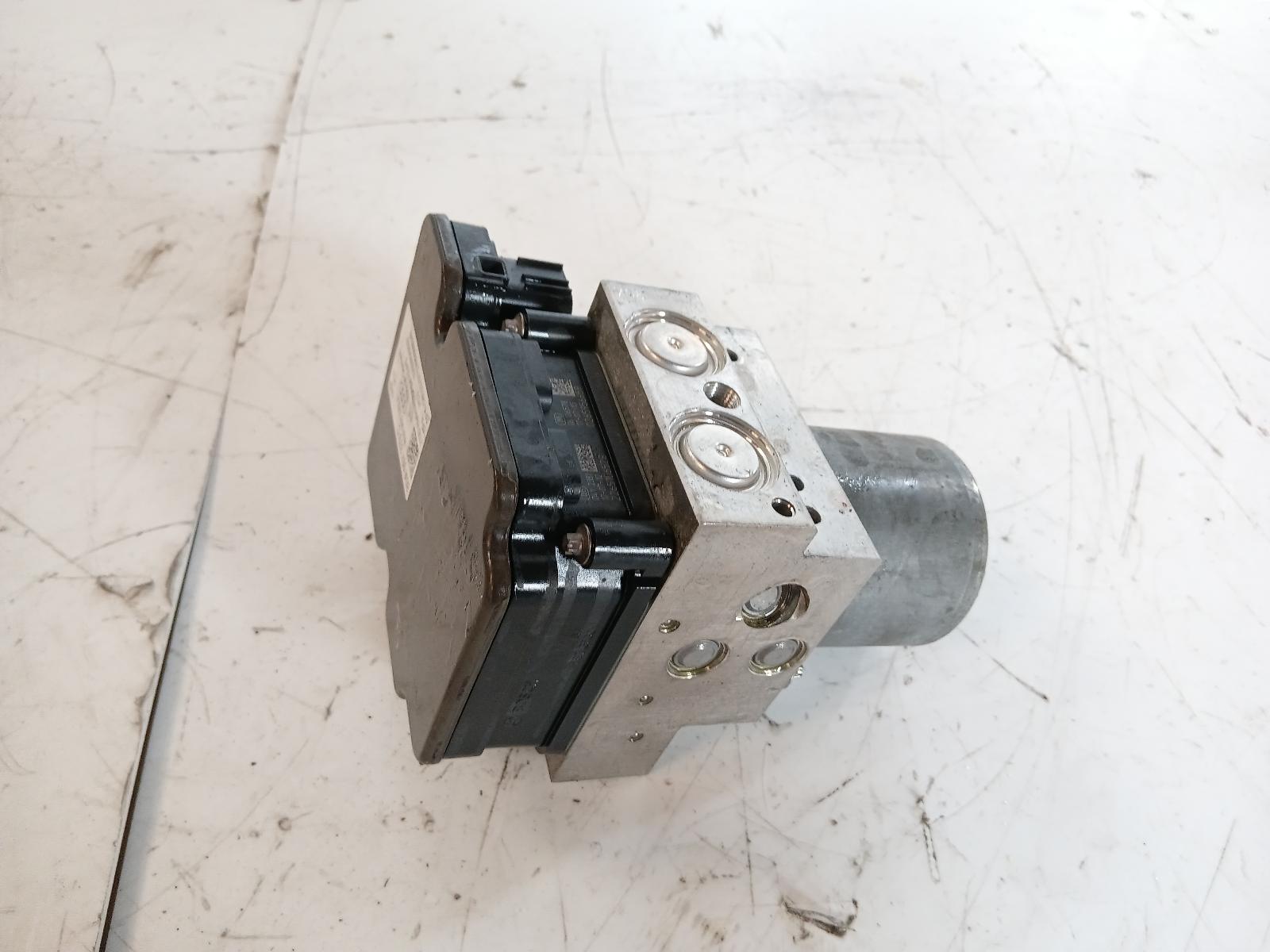 View Auto part Abs Pump/Modulator Audi Q5 2018
