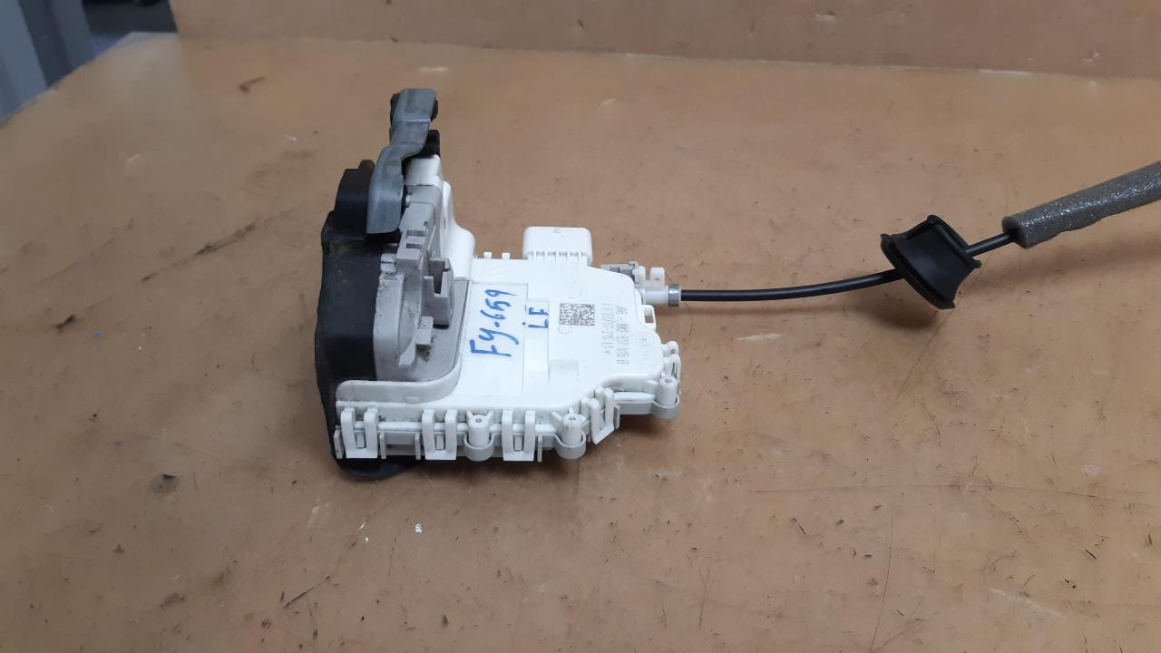 View Auto part Door/Boot/Gate Lock Audi Q5 2018