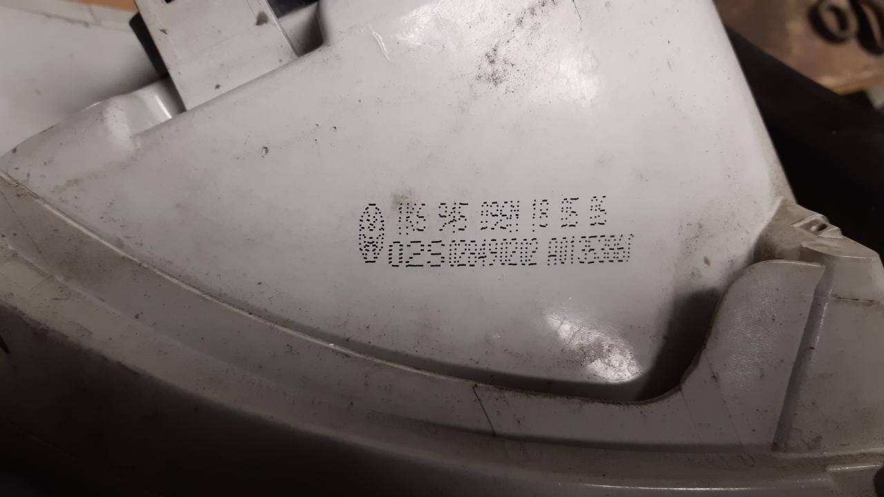 View Auto part Right Taillight Volkswagen Golf 2007
