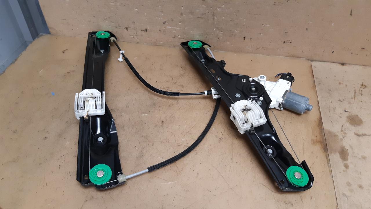 View Auto part Right Front Window Reg/Motor Bmw X1 2011