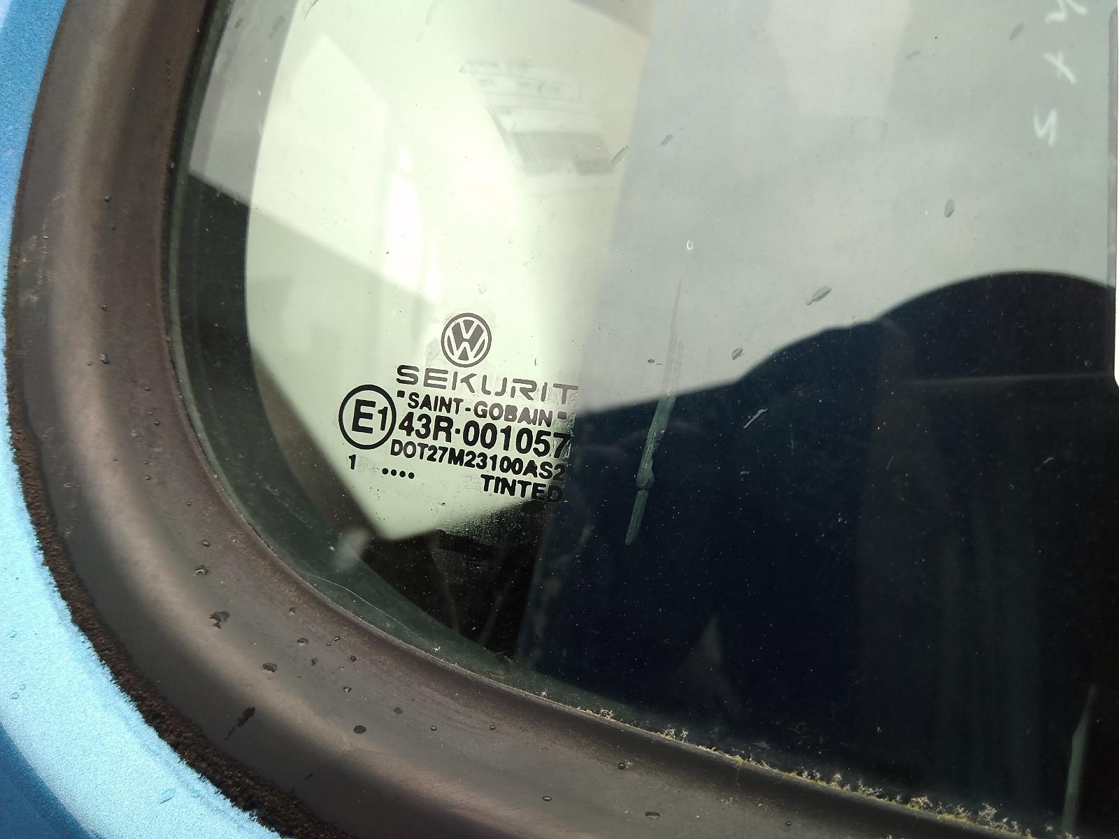 2002 Volkswagen Golf Right Rear 1/4 Door Glass View Auto part Right Rear 1/4 Door Glass Volkswagen Golf 2002
