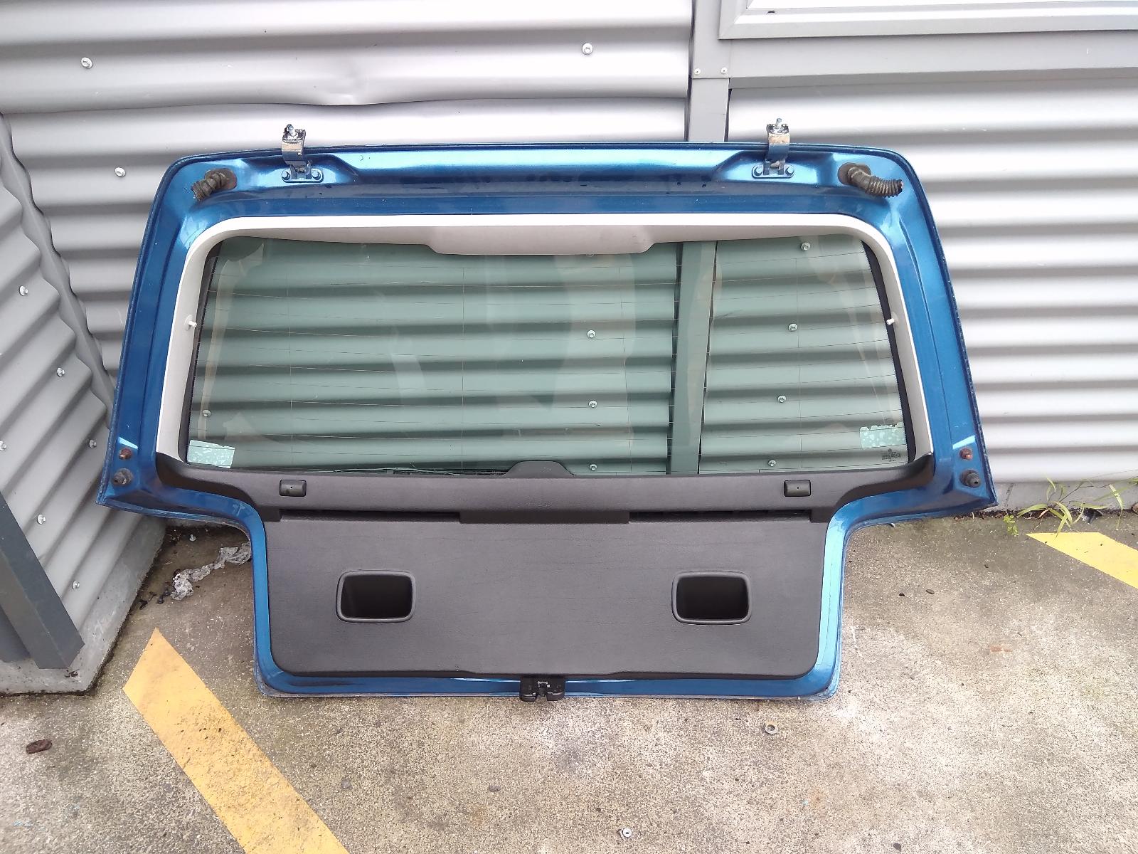View Auto part Bootlid/Tailgate Volkswagen Golf 2002