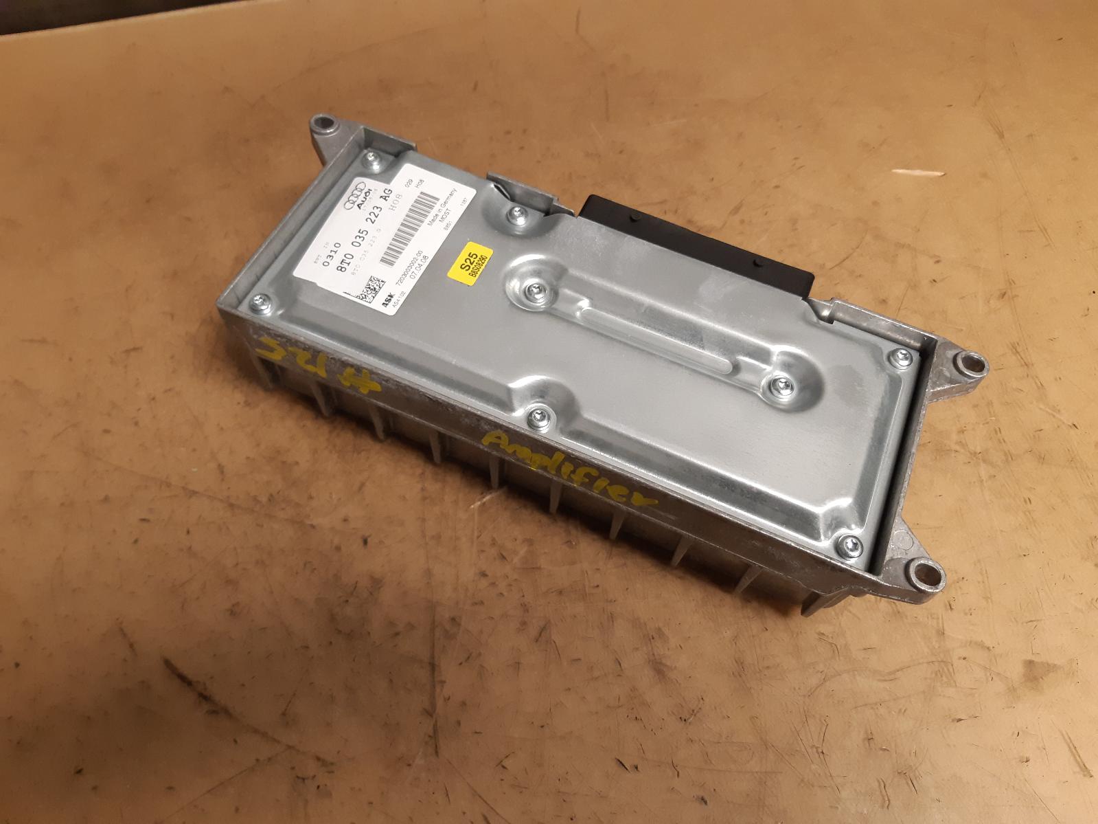 View Auto part Radio/Cd/Dvd/Sat/Tv Audi A4 2009