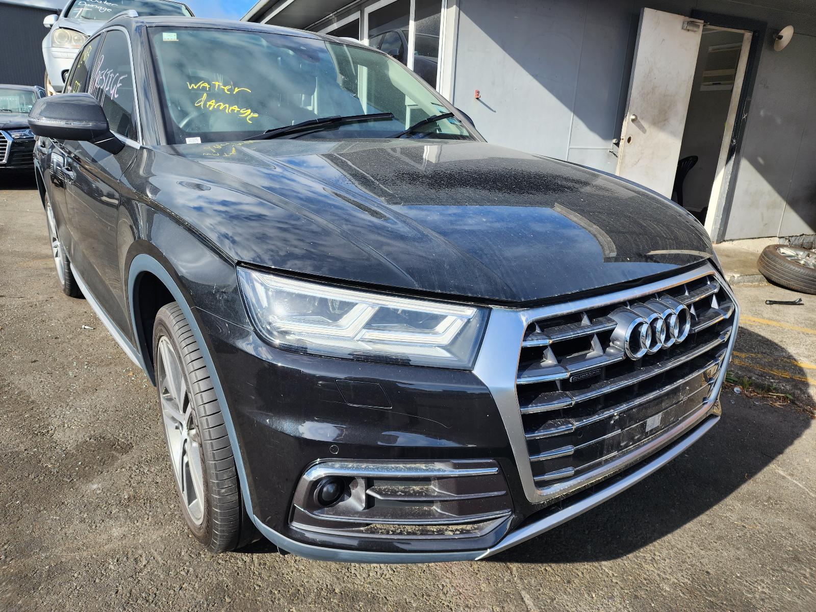 2018 Audi Q5 Front Bumper View Auto part Front Bumper Audi Q5 2018