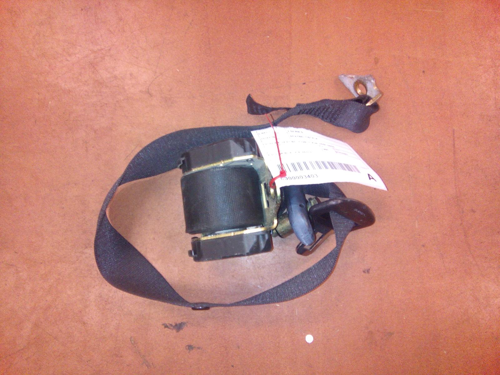 View Auto part Seatbelt/Stalk Bmw 3 Series 1995