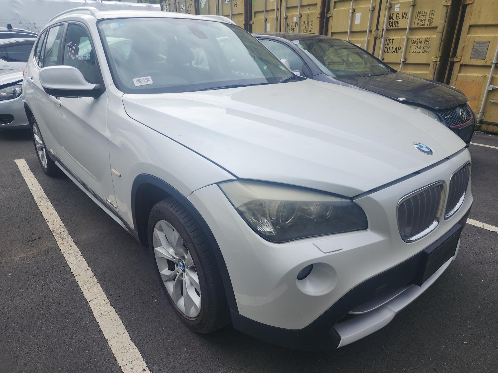View Auto part Front Bumper Bmw X1 2011
