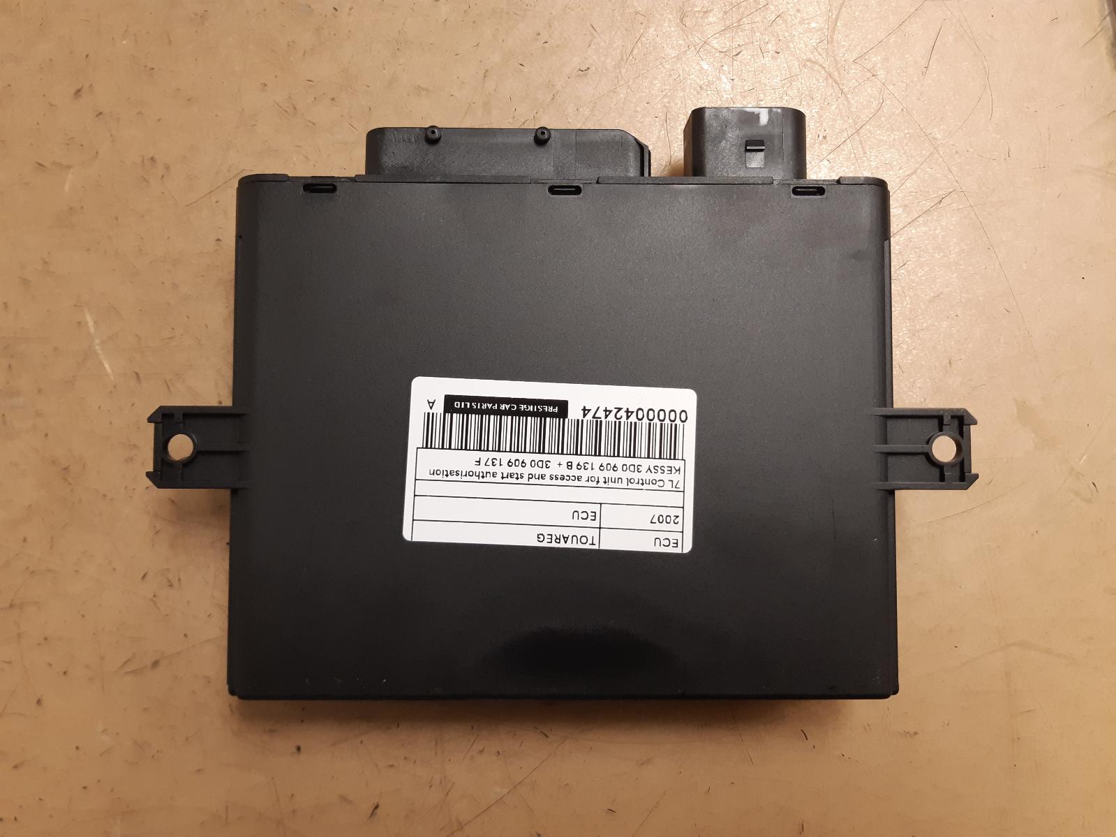 View Auto part Ecu Volkswagen Touareg 2007