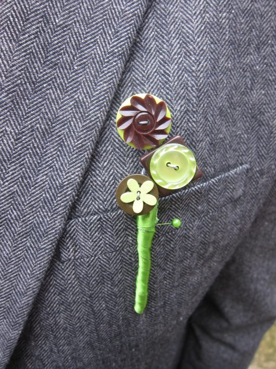 Different Types Of Buttonholes And How To Wear Them