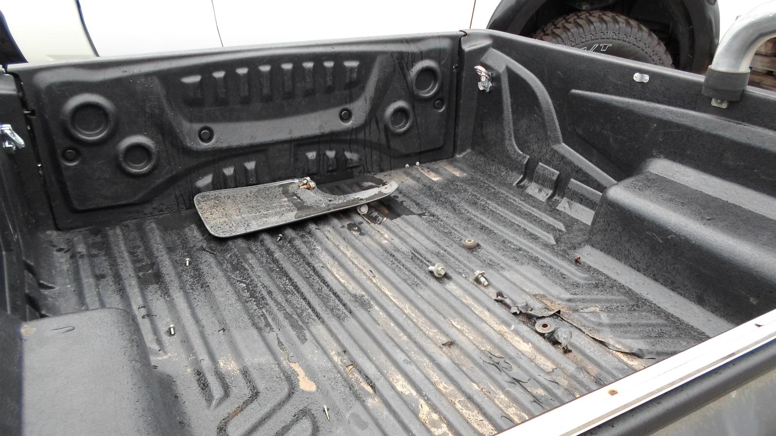 View Auto part Ute/Tray Liner Toyota Hilux 2010