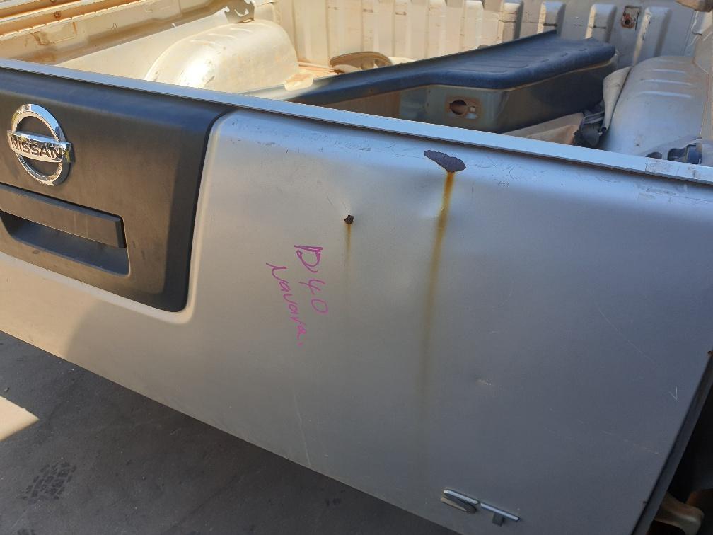 View Auto part Bootlid/Tailgate Nissan Navara 2012
