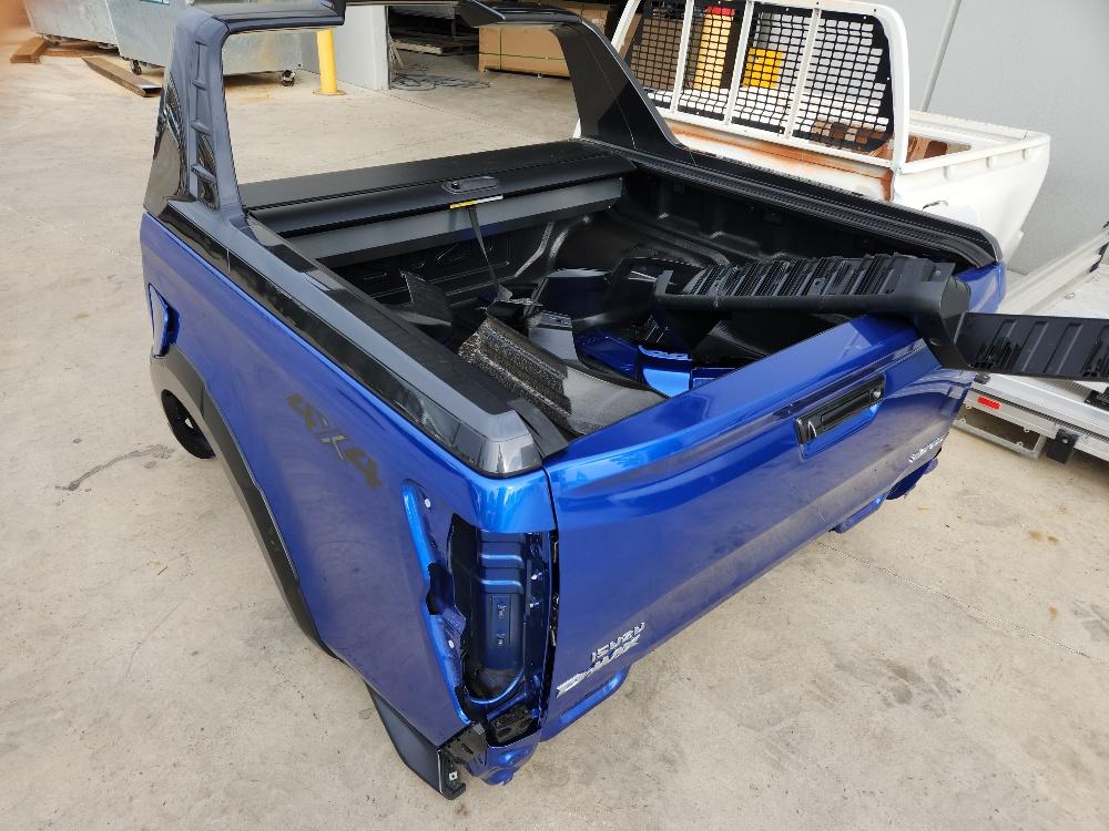 View Auto part Ute Back Isuzu Dmax 2025