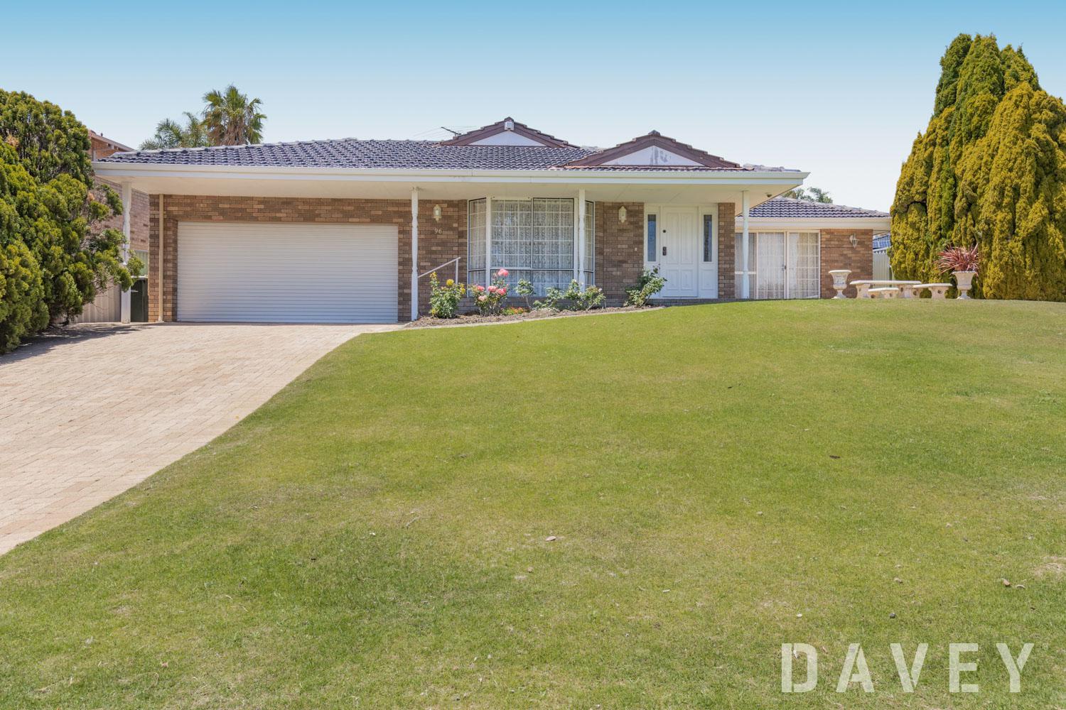 96 Seacrest Drive, Sorrento WA Davey Real Estate