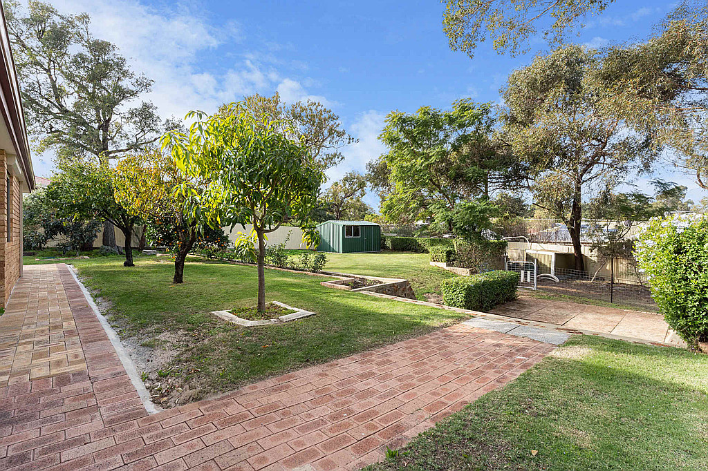 60 Gladys Road, Lesmurdie Provincial Real Estate