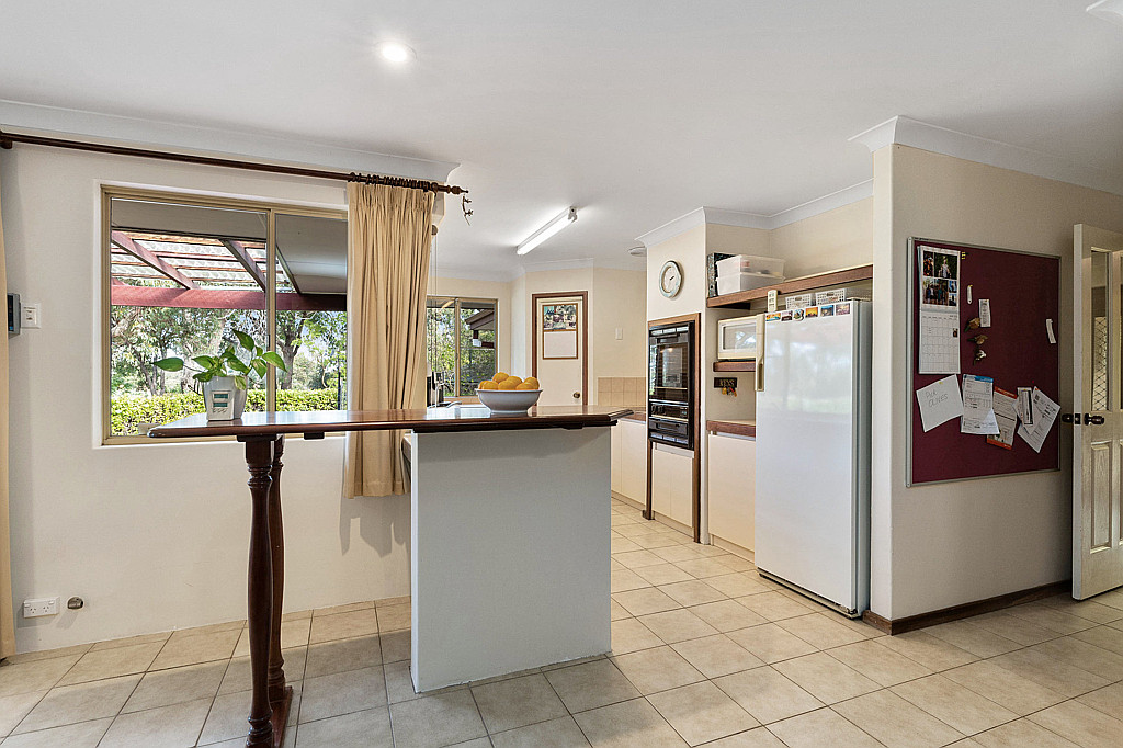 60 Gladys Road, Lesmurdie Provincial Real Estate