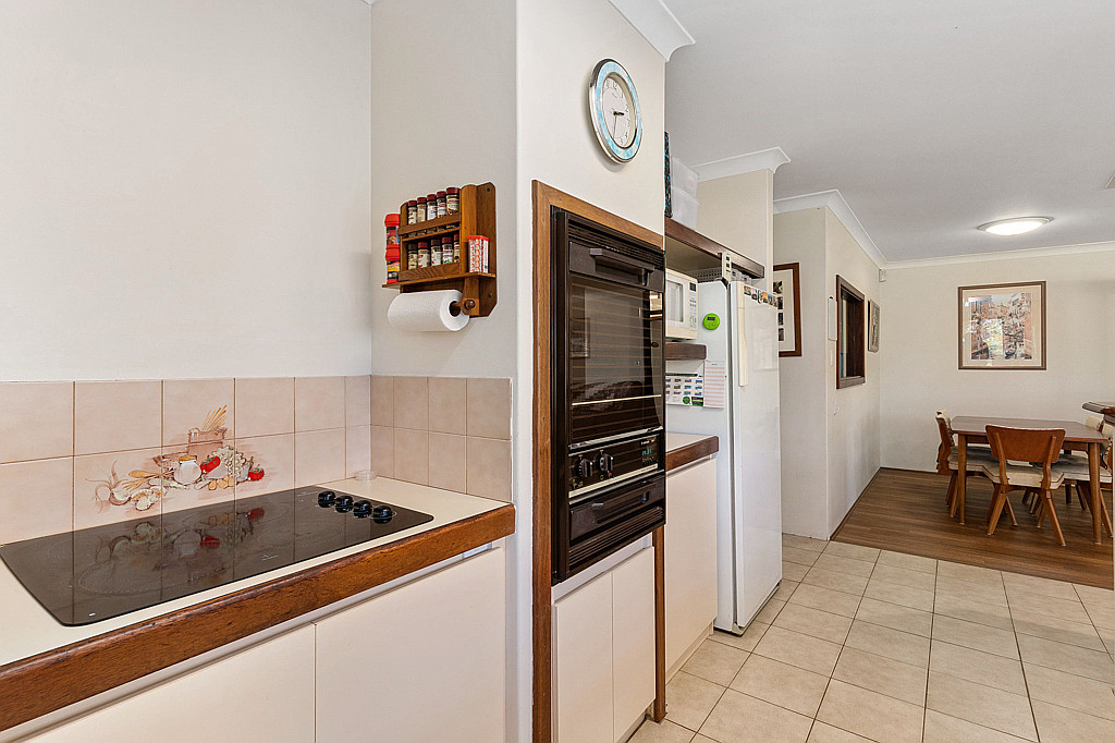 60 Gladys Road, Lesmurdie Provincial Real Estate