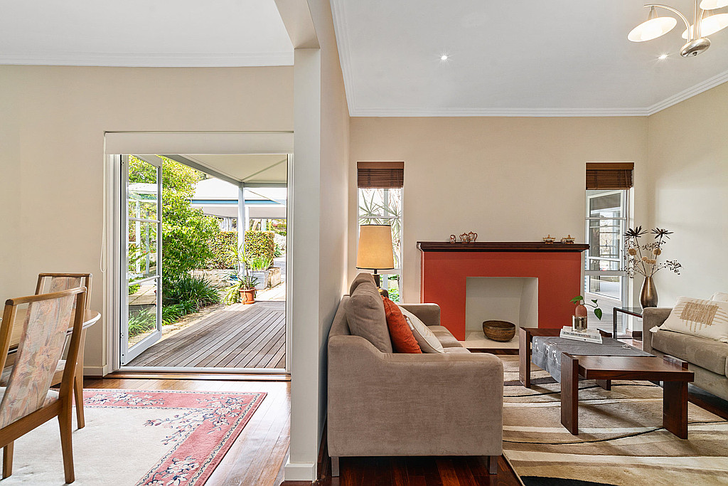 12 Lyndhurst Road, Kalamunda Provincial Real Estate