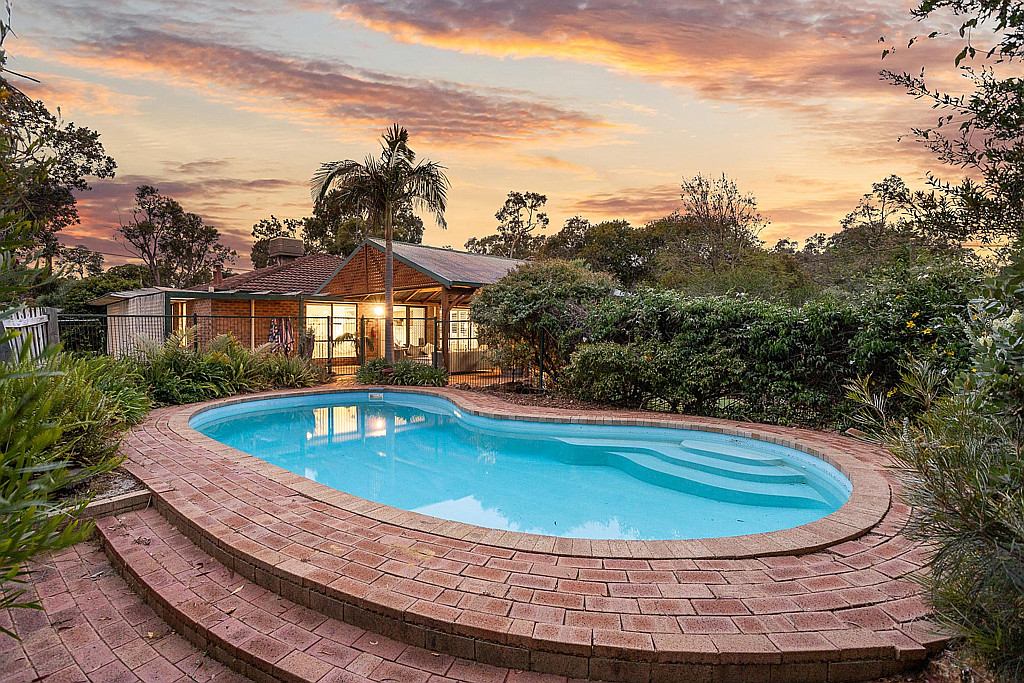 23 Patricia Road, Kalamunda Provincial Real Estate