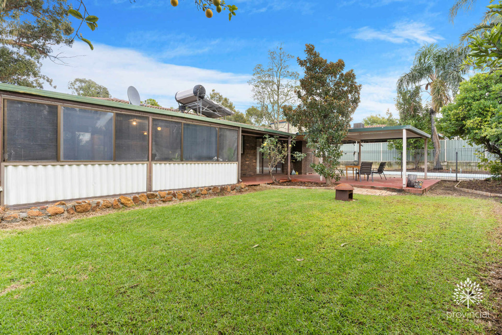 28 Hunter Drive, Lesmurdie Provincial Real Estate