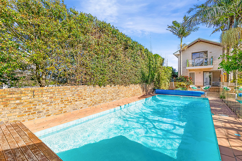 2/14 Gilbert Street, Dover Heights NSW