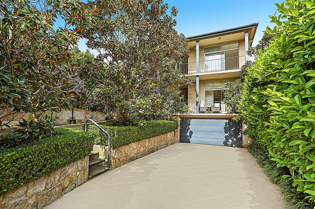 15 Clairvaux Road, Vaucluse NSW