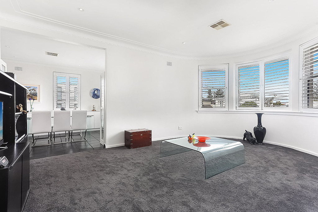4 Douglas Parade, Dover Heights NSW