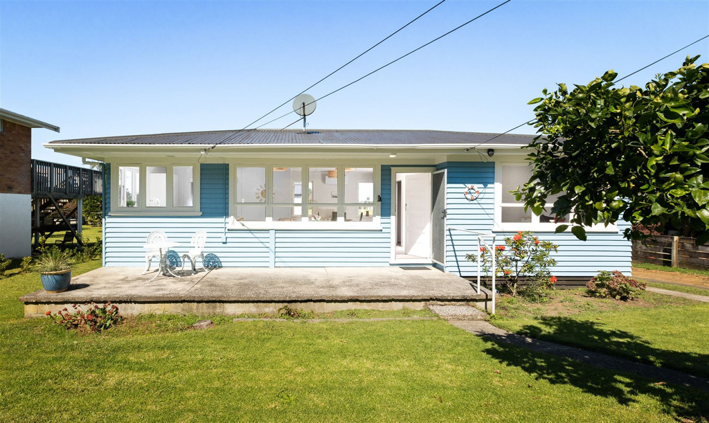 Waihi Beach Properties for Sale Harcourts Goldstar
