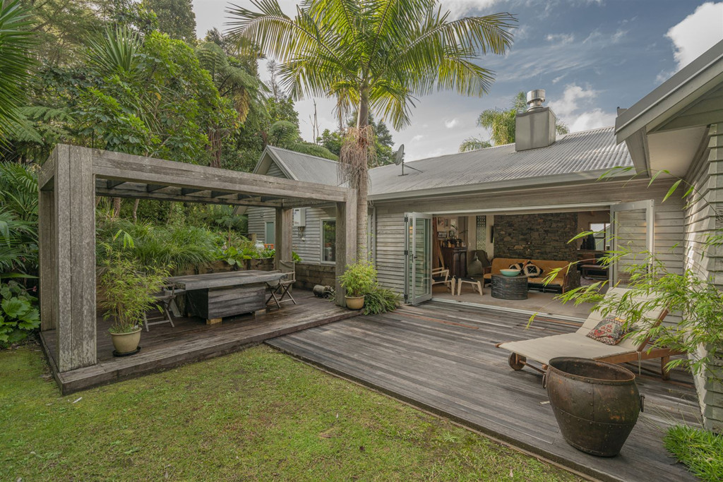 Where Modern Meets Country Property Search Harcourts Coromandel