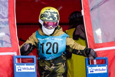 Division 5 & 4 Boys Snowboard GS – Gate Shots