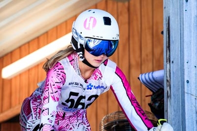 Division 2 Girls Alpine GS – Gate Shots