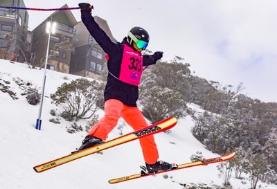 Moguls Div 2 Girls Run 1