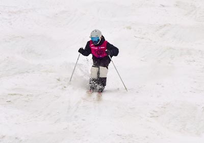 Moguls Div 2 Girls Run 2