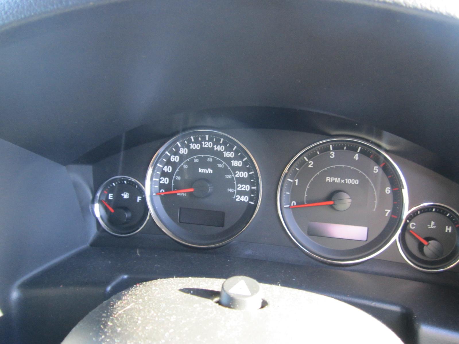 View Auto part Engine Jeep Commander 2007