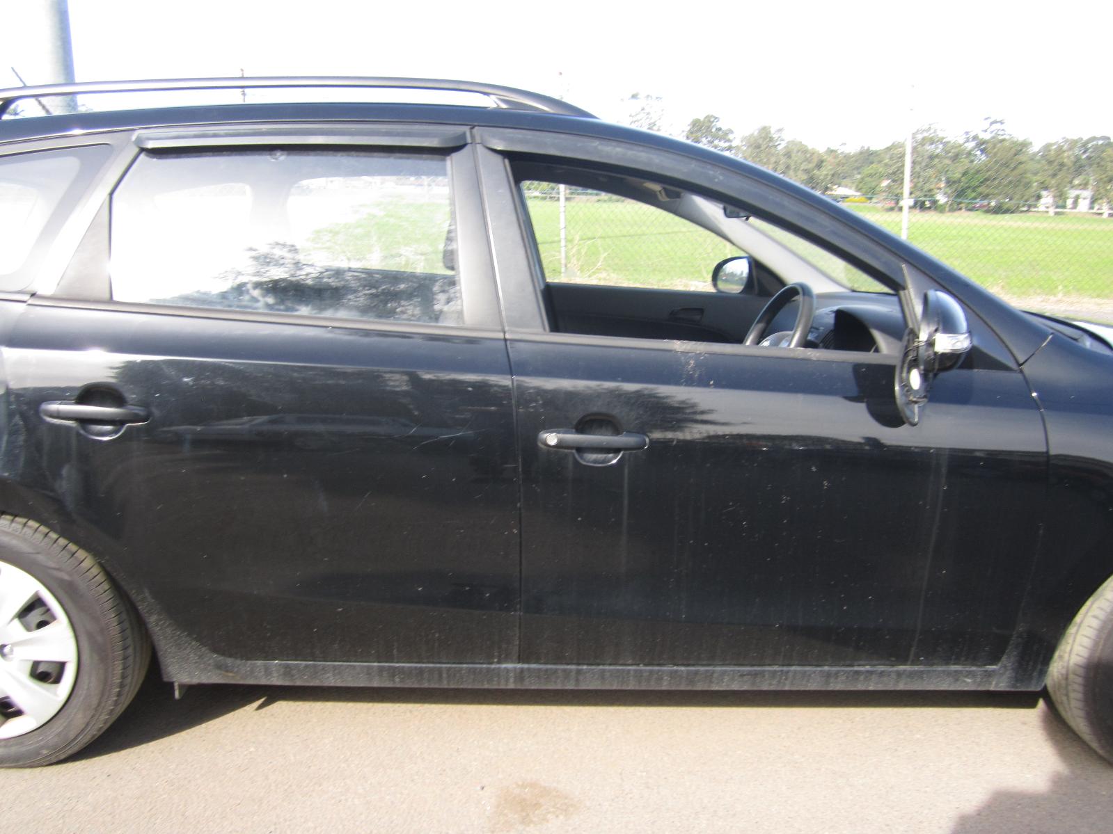 View Auto part Left Rear Door Window Hyundai I30 2009