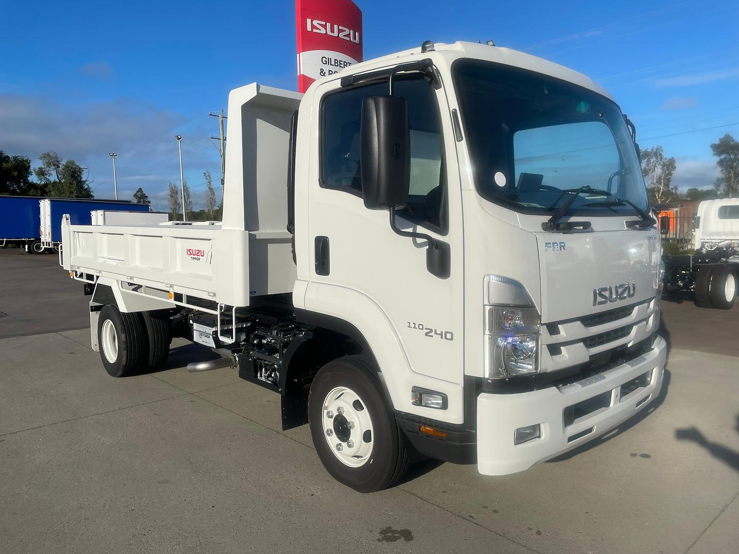 2024 Isuzu FRR 110240 TIPPER 5.2L T/D 6Spd Manual FRR 110240 TIPPER 5