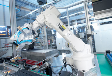 Safety solutions for intelligent human-robot collaboration Safety solutions for intelligent human-robot collaboration