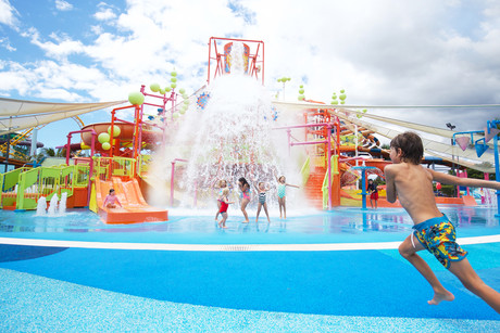 EvoEnergy to turn up the heat at WhiteWater World Pipelineplunge1